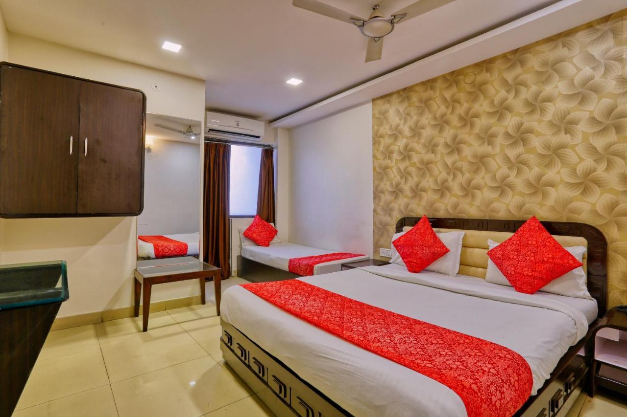 Hotel Galaxy Indore Exterior foto