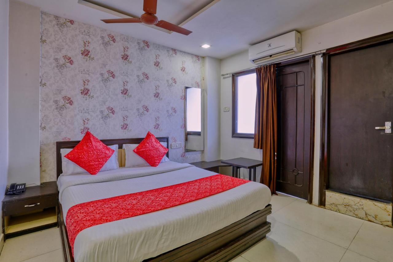 Hotel Galaxy Indore Exterior foto