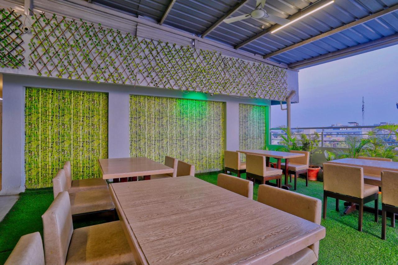 Hotel Galaxy Indore Exterior foto